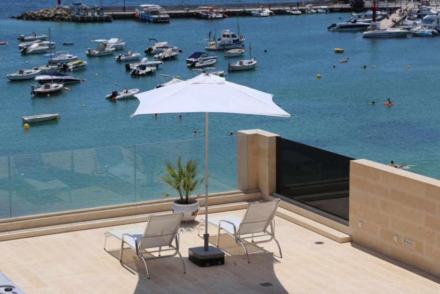Beachfront Es Turo Appartamento *