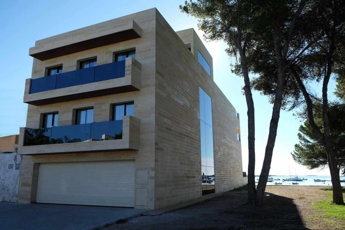 Beachfront Es Turo Appartamento *